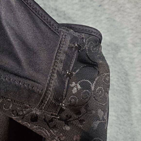 Bali Bra Womens 40 DD Black Floral Underwire Full Coverage Adjustable Straps - Picture 3 of 11